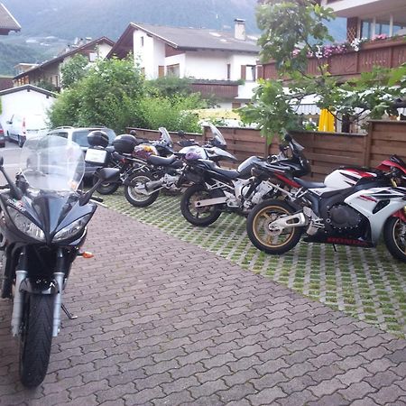 Bed&Breakfast Pension Hilpold Lana Esterno foto