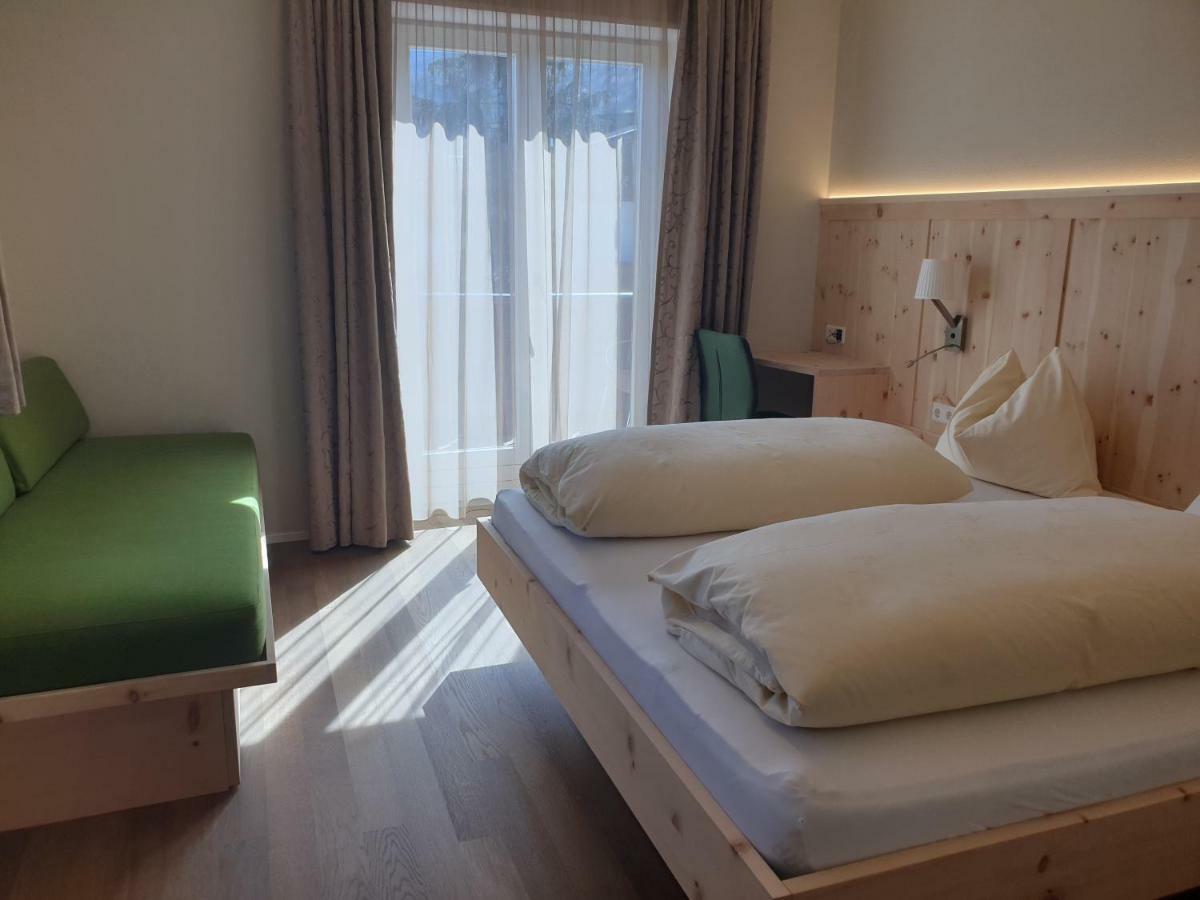 Bed&Breakfast Pension Hilpold Lana Esterno foto