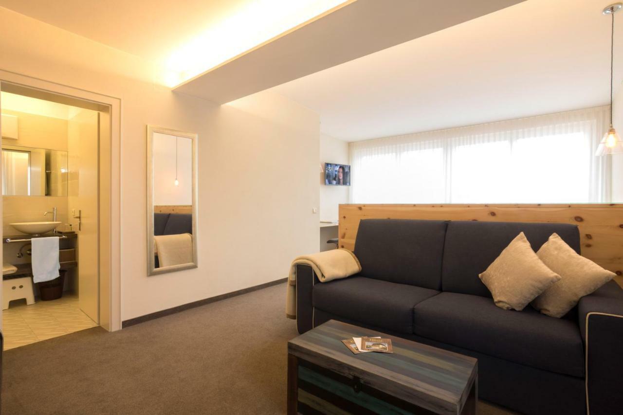 Bed&Breakfast Pension Hilpold Lana Esterno foto