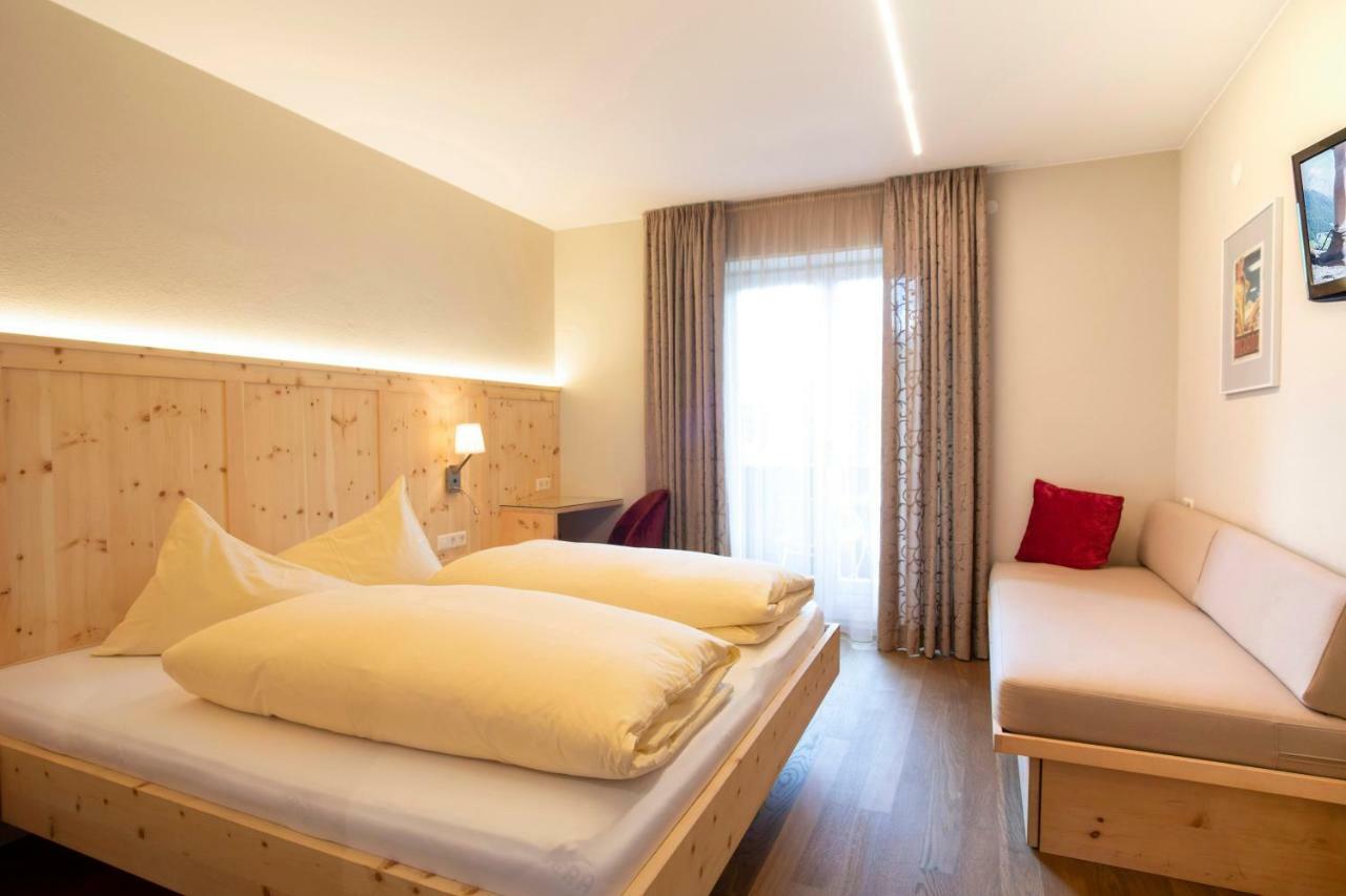 Bed&Breakfast Pension Hilpold Lana Esterno foto