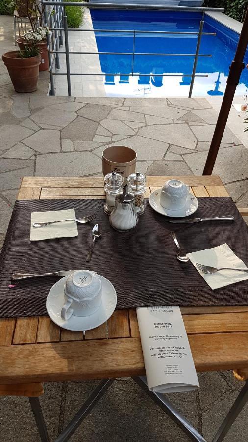 Bed&Breakfast Pension Hilpold Lana Esterno foto