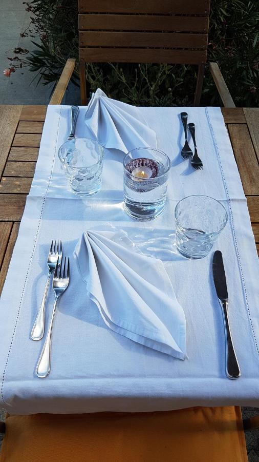 Bed&Breakfast Pension Hilpold Lana Esterno foto